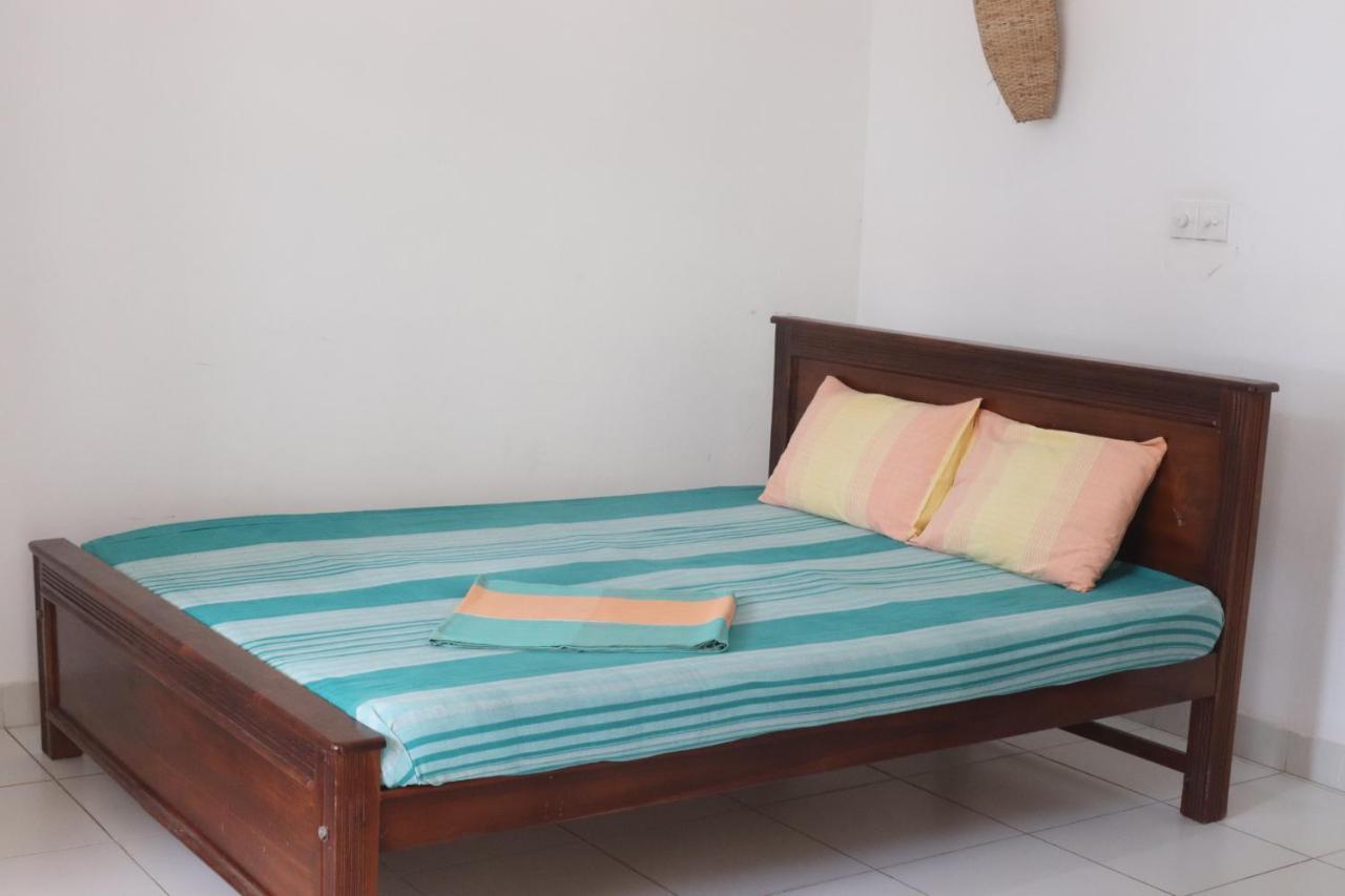 Long Beach Guest House Hikkaduwa Exterior foto